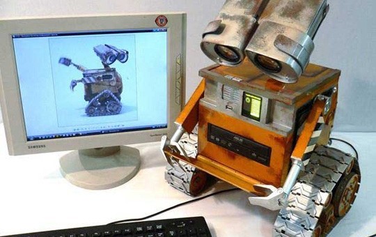 Modification de tour PC à la Wall-E