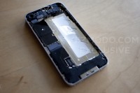 open9 200x133 - Prototype iPhone 4G, les entrailles Prototype iPhone 4G, les entrailles