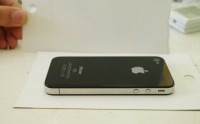 iphone hd 2e33 200x124 - Un second prototype du iPhone HD en liberté Un second prototype du iPhone HD en liberté